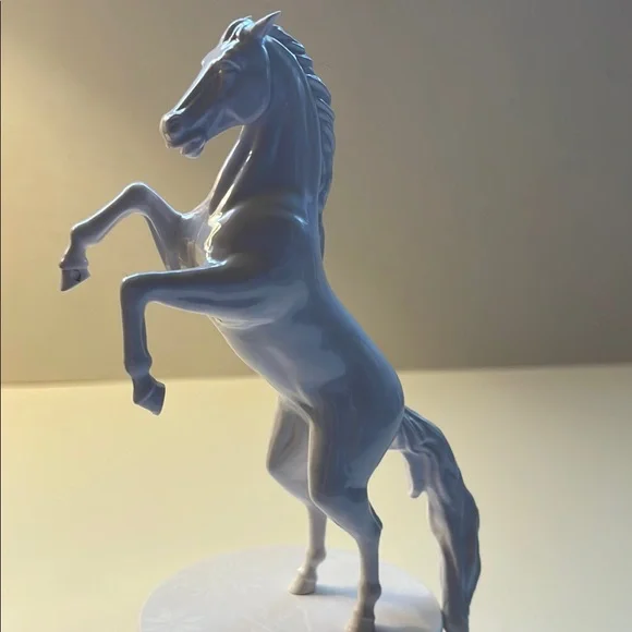 Denver Broncos Bucky Limited Edition Holiday Tree Topper Ornament - Picture 4 of 4